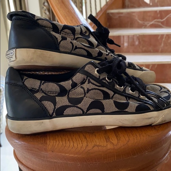 Coach Shoes - Coach ladies sneakers size 8